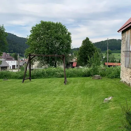 Holiday home Nad Lipou - Cicmany, Turistika, Sauna, Krb