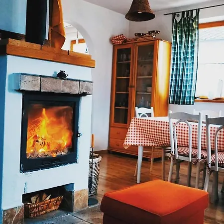 Nad Lipou - čičmany, Turistika, Sauna, Krb