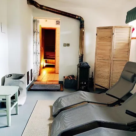 Nad Lipou - čičmany, Turistika, Sauna, Krb